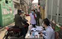 Khu vực ngõ 132 đường An Đà, phường Đằng Giang (Ngô Quyền): Chấp hành nghiêm chỉ đạo của thành phố về tăng cường các biện pháp kiểm soát dịch bệnh