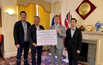 Dịch viêm đường hô hấp cấp COVID-19: Doanh nhân Việt kiều Anh  ủng hộ 1 tỷ đồng  giúp Việt Nam