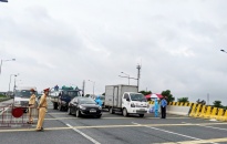Phân luồng giao thông tạm thời trên đường Tân Vũ-Lạch Huyện để phục vụ phòng chống dịch COVID-19
