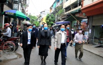 Phó Bí thư thường trực Thành ủy Nguyễn Thị Nghĩa kiểm tra công tác phòng chống dịch Covid-19 tại quận Hồng Bàng