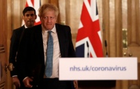 Dịch viêm đường hô hấp cấp COVID-19: Thủ tướng Anh được hỗ trợ thở oxy