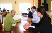 Huyện Kiến Thụy: Chi trả tiền hỗ trợ cho hơn 11.599 hộ dân gặp khó khăn do dịch bệnh Covid-19
