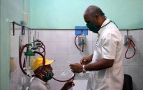 Tổ chức y tế liên Mỹ viện trợ 100.000 bộ xét nghiệm COVID-19 cho Cuba
