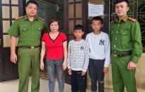 CAP Vạn Hương: Giúp đỡ 2 cháu bé Lào Cai đi lạc ở Đồ Sơn