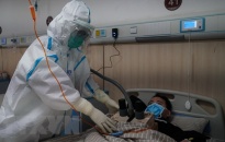 Dịch viêm đường hô hấp cấp COVID-19: Trung Quốc đại lục ghi nhận số ca nhiễm mới cao nhất trong ngày kể từ tháng 4
