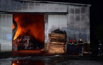 Nguy cơ cháy nổ từ các xưởng chế biến gỗ