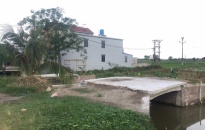 Huyện Tiên Lãng Gần 40 trường hợp vi phạm xây cầu qua kênh thủy lợi
