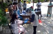 Thế giới có gần 22 triệu ca nhiễm SARS-CoV-2, Ấn Độ là tâm dịch của châu Á