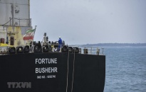 Tàu Iran chở hơn 230.000 thùng xăng tới hỗ trợ Venezuela