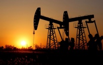 Hàng chục nhân viên công ty dầu khí Trung Quốc bị cáo buộc ăn cắp dầu mỏ