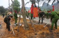Công an tỉnh Quảng Ninh phát động Tết trồng cây “Đời đời nhớ ơn Bác Hồ” Xuân Tân Sửu năm 2021
