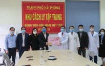 Lãnh đạo thành phố ghi nhận những đóng góp quan trọng của các cán bộ, y bác sĩ, nhân viên y tế Bệnh viện Hữu nghị Việt Tiệp