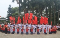 Gần 400 người tham gia Đại hội thể dục thể thao phường Hòa Nghĩa (Dương Kinh) 