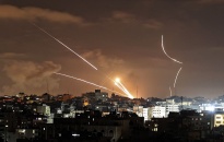 Chiến thuật “mưa” rocket của Hamas thử sức ‘Vòm Sắt’ của Israel