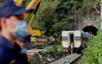 Tàu hỏa đâm nhóm công nhân bảo trì đường sắt, 9 người thiệt mạng