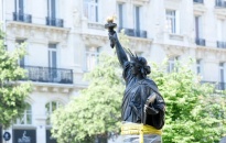 Pháp bất ngờ tặng Mỹ tượng Nữ thần Tự do thứ hai
