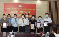 Ủy ban MTTQ Việt Nam thành phố Hải Phòng nhận thêm kinh phí ủng hộ phòng chống dịch Covid-19