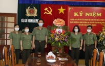 Kỷ niệm 96 năm Ngày báo chí Cách mạng Việt Nam: Lãnh đạo CATP, các sở, ban, ngành chúc mừng Chuyên đề An ninh Hải Phòng 