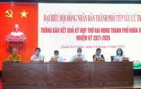 Đồng chí Lê Trung Kiên - Ủy viên Ban thường vụ, Trưởng Ban quản lý Khu kinh tế Hải Phòng tiếp xúc cử tri tại quận Lê Chân