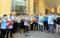 120 cán bộ, nhân viên y tế chuẩn bị lên đường hỗ trợ thành phố Hồ Chí Minh chống dịch Covid-19