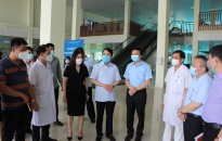 Phó Chủ tịch UBND thành phố kiểm tra Bệnh viện Việt Tiệp cơ sở 2
