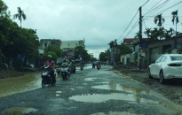 Người dân khổ sở vì thi công chậm tiến độ Tỉnh lộ 354 đoạn thuộc huyện Tiên Lãng