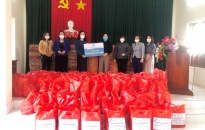 Hội LHPN thành phố: Thăm và tặng quà lực lượng phòng, chống dịch tại quận Hồng Bàng và hai huyện Tiên lãng, Vĩnh Bảo
