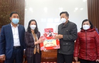 Quận ủy Lê Chân:  Thăm, tặng quà các cá nhân tiêu biểu nhân dịp Tết Nguyên đán Nhâm Dần 2022