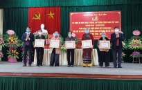 Đảng ủy xã Tân Tiến Tổ chức ra mắt, phát hành cuốn lịch sử Đảng bộ xã (giai đoạn 1930- 2021) 