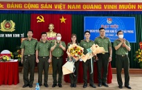 Trung uý Phạm Kim Anh được bầu giữ chức Bí thư Chi đoàn Phòng An ninh Kinh tế