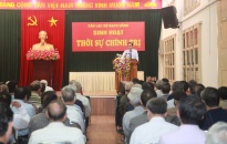 Bí thư Thành ủy Trần Lưu Quang sinh hoạt cùng hội viên Câu lạc bộ Bạch Đằng