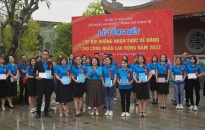 Huyện Tiên Lãng: Trao giấy chứng nhận lớp cảm tình Đảng cho 37 công nhân ưu tú tại 4 doanh nghiệp 