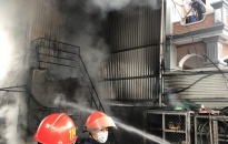 Cháy kho chứa vật dụng của gara rửa xe ô tô tại thôn Trung Sơn, xã Ngũ Lão, huyện Thủy Nguyên