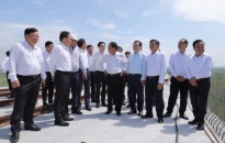 Phó thủ tướng Lê Văn Thành:           Đẩy nhanh tiến độ thi công tuyến đường ven biển, xác định rõ thời gian hoàn thành