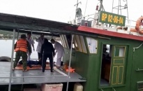 Đồn Biên phòng Bạch Long Vĩ: Cứu nạn thuyền viên trên biển do cá mập cắn
