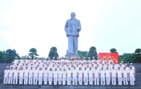 Lực lượng Cảnh sát nhân dân – CATP Hải Phòng: Báo Công Dâng Bác tại Quảng trường Chủ tịch Hồ Chí Minh (tỉnh Nghệ An)   