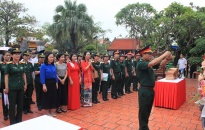 Bộ Chỉ huy Quân sự thành phố tổ chức khen thưởng các cháu học sinh tiêu biểu, xuất sắc con cán bộ sĩ quan, quân nhân chuyên nghiệp 
