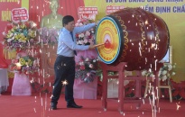 Phó Chủ tịch UBND thành phố Nguyễn Đức Thọ dự Lễ khai giảng năm học mới tại trường Tiểu học Hải Thành 
