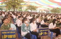 Truyền thông về sức khỏe sinh sản vị thành niên cho gần 1.700 học sinh trường THPT Kiến An