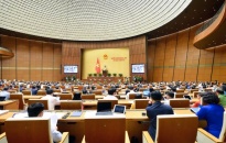 Quốc hội thảo luận về kinh tế-xã hội và ngân sách nhà nước: Đề xuất các giải pháp để duy trì sự tăng trưởng cao, bền vững 