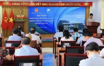 Quận Dương Kinh tổ chức tập huấn triển khai vận hành kỳ họp không giấy tờ và phòng họp không giấy tờ 