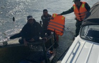 Đồn Biên phòng Vinh Quang cứu thành công 2 ngư dân gặp nạn vùng biển xã Vinh Quang (Tiên Lãng)