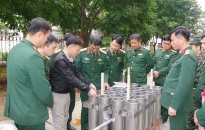 Bộ CHQS thành phố: Tập huấn kỹ thuật bắn pháo hoa phục vụ Tết Nguyên đán 2023