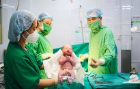 Bệnh viện Phụ sản Hải Phòng: Phát hiện, mổ đẻ cứu thai nhi dây rốn bám màng bất thường 