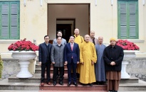Ban Trị sự Giáo hội Phật giáo Việt Nam thành phố chúc Tết lãnh đạo UBND thành phố dịp Tết Nguyên đán 2023