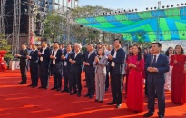 Lãnh đạo thành phố dâng hương tại Lễ hội truyền thống Nữ tướng Lê Chân năm 2023