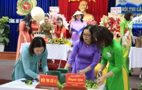 Hội phụ nữ Công an huyện Thủy Nguyên: Tưng bừng hội thi cắm hoa nghệ thuật chào mừng Ngày 8-3