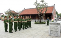 Chi đoàn Phòng Cảnh sát THAHS & HTTP: Dâng hương kỷ niệm 92 năm Ngày thành lập Đoàn TNCS Hồ Chí Minh