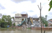 Hoàn thành cưỡng chế công trình vi phạm đất đai tại xã Quảng Thanh (Thủy Nguyên)