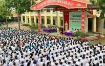 Đội CSGT-TT Công an huyện Kiến Thuỵ tuyên truyền, phổ biến kiến thức pháp luật cho hơn 1.300 học sinh trường THPT Nguyễn Đức Cảnh